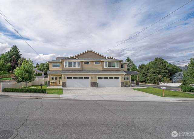 Property at 1804 Mulberry Ln, Wenatchee, WA 98801, 3 beds, 2.5 baths