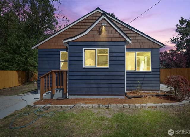 Property at 12416 Roseberg Ave S, Seattle, WA 98168, 2 beds, 1 bath