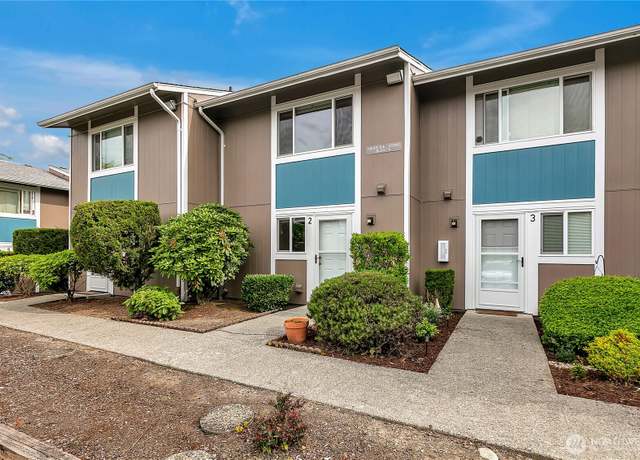 Property at 10609 SE 252nd St Unit N2, Kent, WA 98030, 1 bed, 1.5 baths