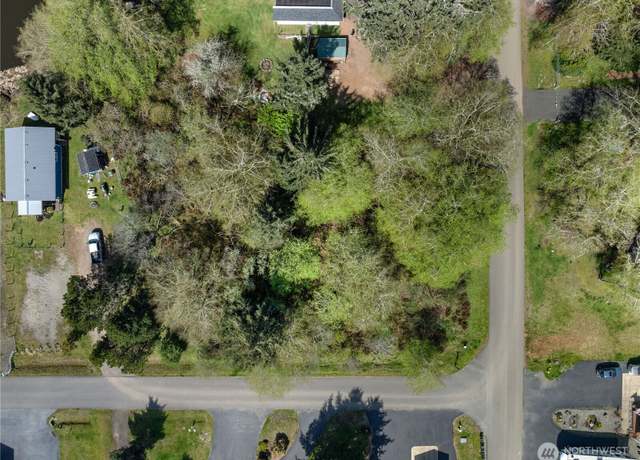 Property at 645 Itswoot Ave SE, Ocean Shores, WA 98569