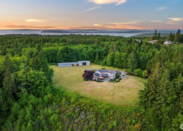 Property at 40 Garten Rd, Port Ludlow, WA 98365, 4 beds, 2.5 baths