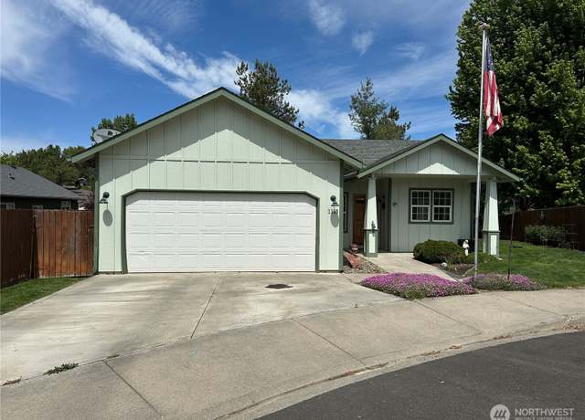 Property at 1115 SE Moorbrook Ct, College Place, WA 99324, 3 beds, 2 baths