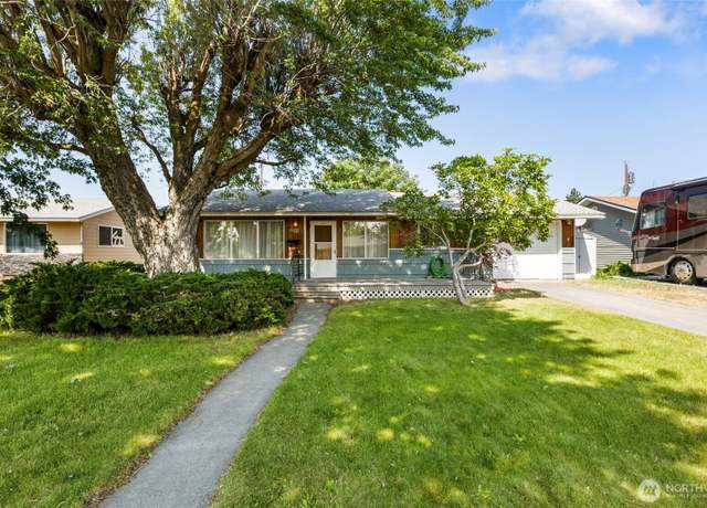 Property at 53 K St NE, Ephrata, WA 98823, 3 beds, 1 bath