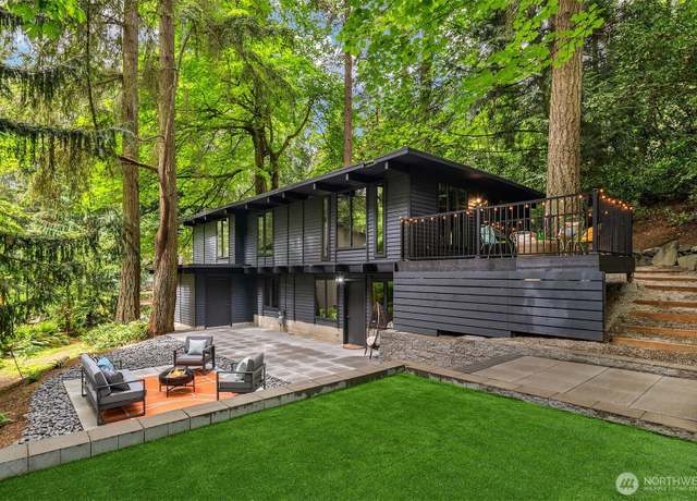 Property at 4917 NE 193rd St, Lake Forest Park, WA 98155, 3 beds, 3 baths