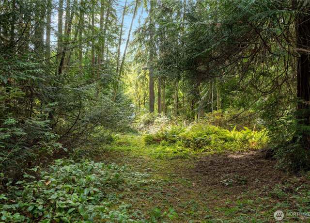 Property at 4105 Tartan Way, Clinton, WA 98236