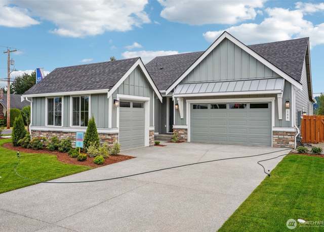 Property at 508 Thompson Dr, Enumclaw, WA 98022, 3 beds, 2 baths