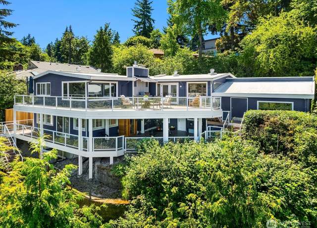 Property at 7440 SE 32nd St, Mercer Island, WA 98040, 5 beds, 2 baths