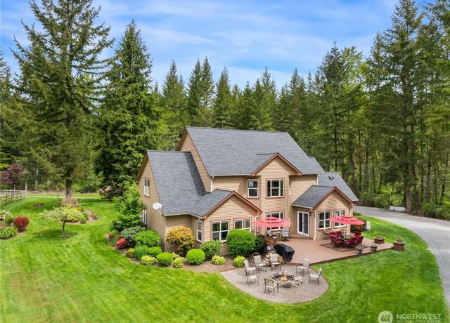 Property at 8524 353rd Ave NE, Carnation, WA 98014, 4 beds, 3.5 baths