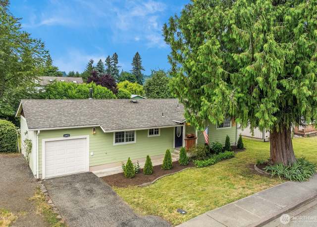 Property at 4952 Milwaukee Ave, Carnation, WA 98014, 3 beds, 1.5 baths
