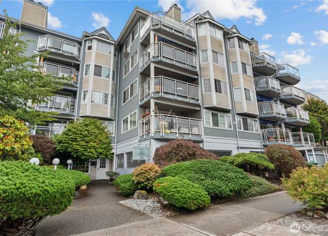 Property at 6920 California Ave SW #45, Seattle, WA 98136, 3 beds, 2 baths