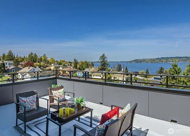 Property at 8536 S 114th St, Seattle, WA 98178, 4 beds, 4 baths