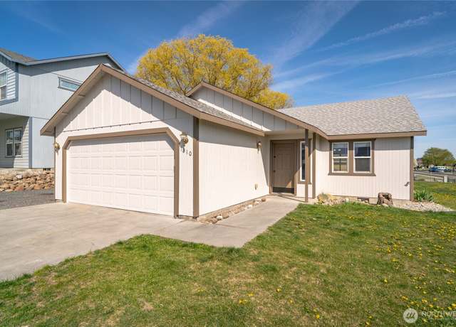 Property at 1310 W Virginia St, Moses Lake, WA 98837, 3 beds, 2 baths