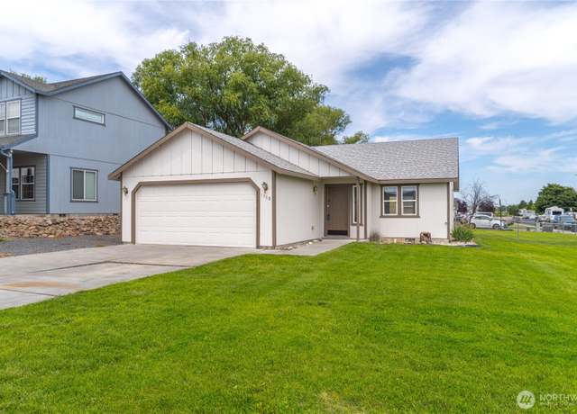 Property at 1310 W Virginia St, Moses Lake, WA 98837, 3 beds, 2 baths