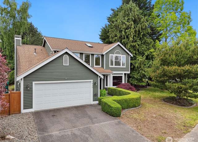 Property at 1015 SW 348th Pl, Federal Way, WA 98023, 3 beds, 2.5 baths