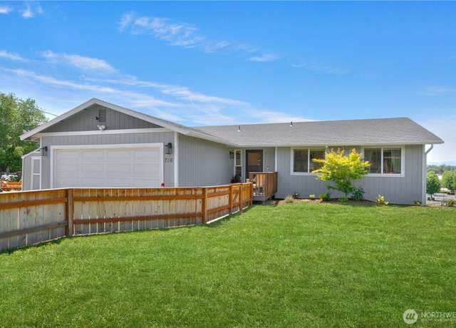 Property at 716 Cascadia Park Dr, Yakima, WA 98901, 5 beds, 3 baths