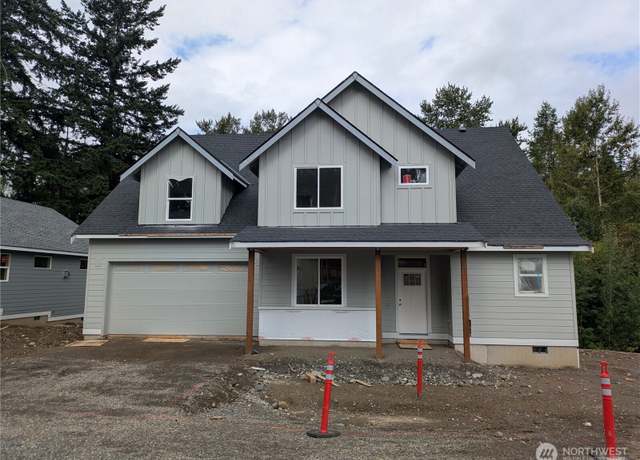 Property at 1105 Whidbey St, Bellingham, WA 98229, 4 beds, 2.5 baths