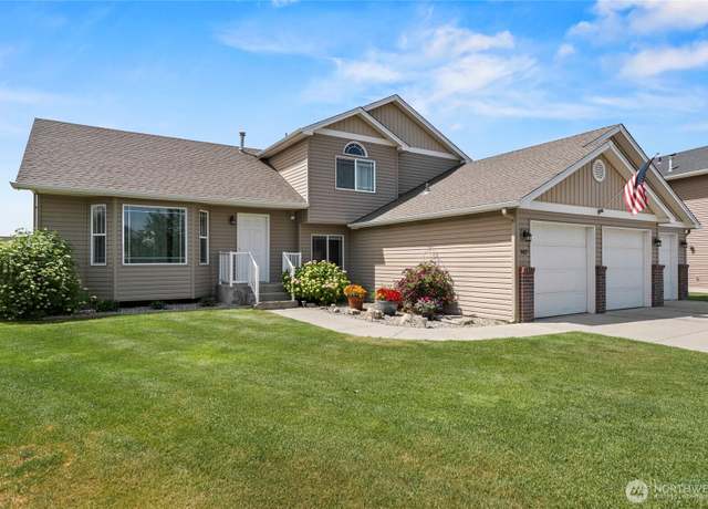 Property at 802 E Collin Ave, Medical Lake, WA 99022, 5 beds, 2.5 baths