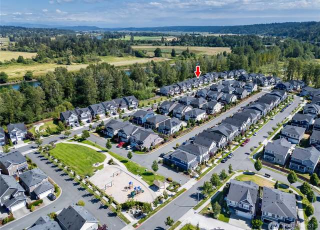 Property at 4701 31st Ave SE, Everett, WA 98203, 4 beds, 2.5 baths