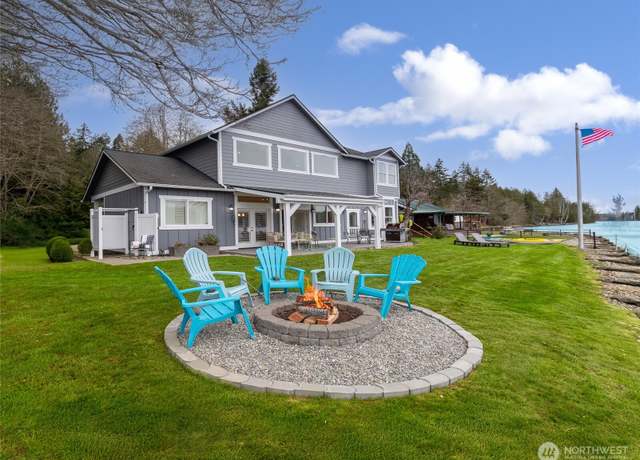 Property at 62 E North Bay Rd, Allyn, WA 98524, 3 beds, 2.5 baths