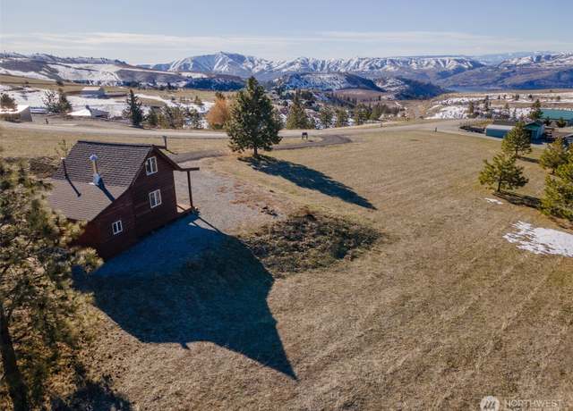 Property at 705 Upper Trails Rd, Chelan, WA 98816