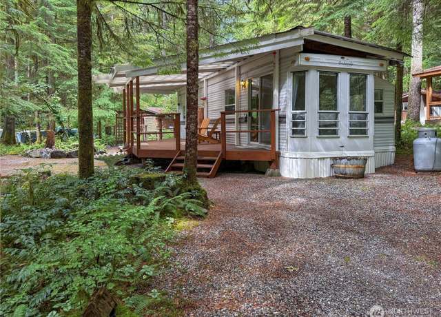 Property at 158 3 East Big River Blvd, Deming, WA 98244, 1 bed, 1 bath