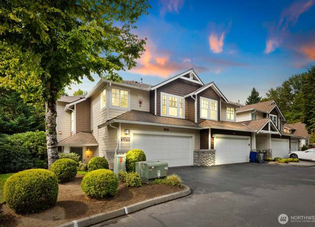 Property at 12170 NE 24th St #211, Bellevue, WA 98005, 3 beds, 2.5 baths
