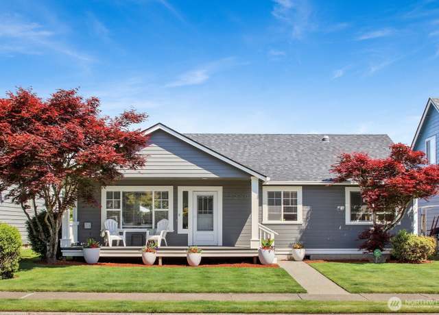 Property at 2260 Cherry St, Lynden, WA 98264, 3 beds, 2 baths