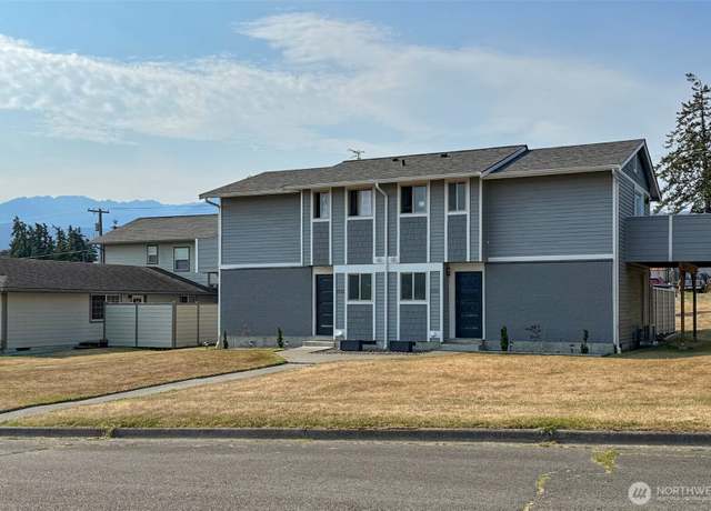 Property at 1530 1532 W 7th St, Port Angeles, WA 98363, 4 beds, 3 baths