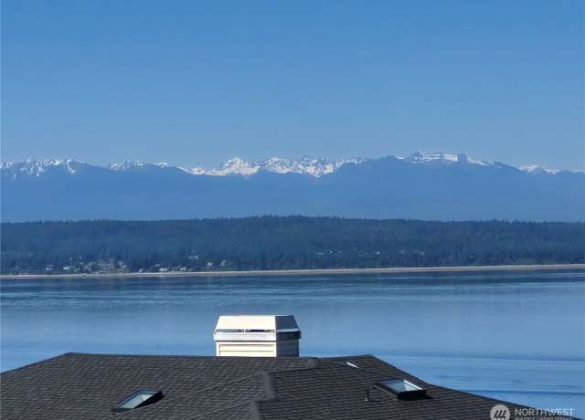 Property at 276 Grandview Ave, Camano Island, WA 98282, 3 beds, 2.5 baths