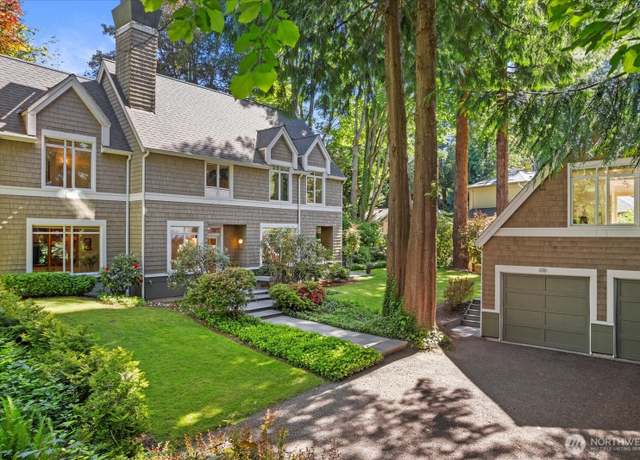 Property at 4309 Olympic Blvd, Everett, WA 98203, 3 beds, 2.5 baths