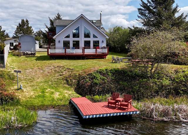 Property at 195 N Razor Clam Dr SW, Ocean Shores, WA 98569, 2 beds, 2 baths