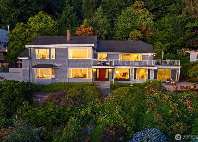 Property at 4400 Beach Dr SW, Seattle, WA 98116, 5 beds, 4.5 baths