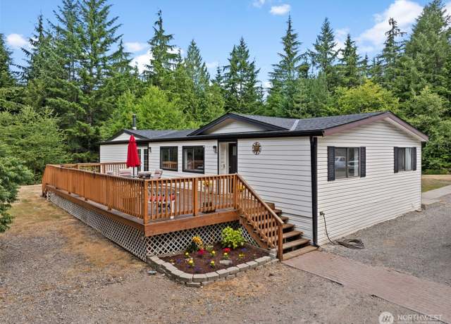 Property at 4405 Oakhurst Ln SW, Port Orchard, WA 98367, 3 beds, 2 baths