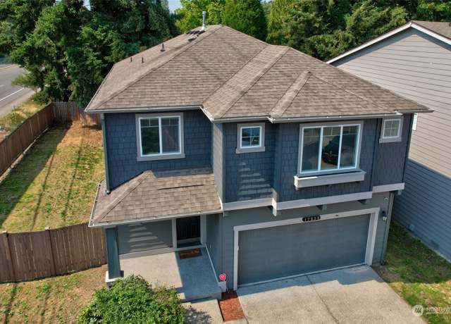 Property at 17530 80th Avenue Ct E, Puyallup, WA 98375, 4 beds, 2.5 baths