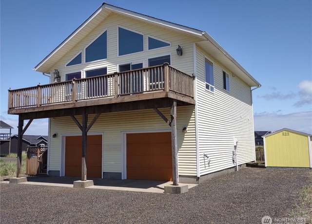 Property at 1400 Ocean shores Blvd SW, Ocean Shores, WA 98569, 3 beds, 2 baths