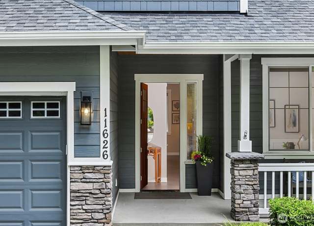 Property at 11626 Olympic View Dr NE, Bainbridge Island, WA 98110, 3 beds, 2.5 baths