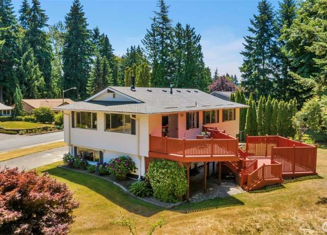 Property at 13009 111th Pl NE, Kirkland, WA 98034, 5 beds, 2 baths