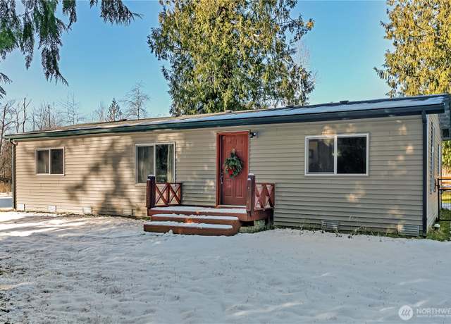 Property at 28622 SE 434th St, Enumclaw, WA 98022, 3 beds, 2 baths