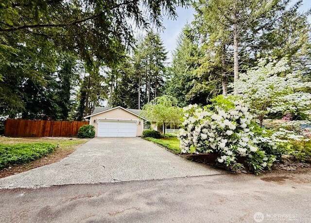 Property at 3208 Duke Ct SE, Olympia, WA 98503, 3 beds, 2 baths