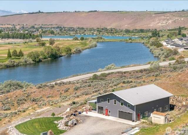 Property at 7010 Battermann Rd, Rock Island, WA 98850, 3 beds, 3 baths