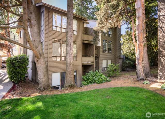 Property at 130 SW 116th St Unit F32, Seattle, WA 98146, 2 beds, 1 bath