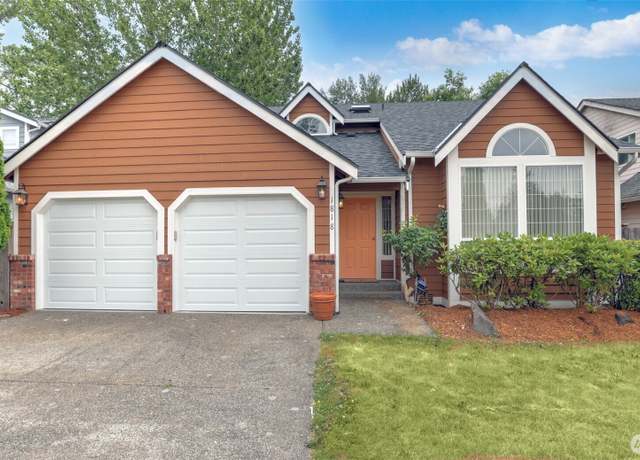 Property at 1818 Elma Ave NE, Renton, WA 98059, 4 beds, 2.5 baths