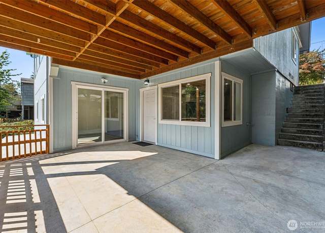 Property at Undisclosed address, Bremerton, WA 98312, 6 beds, 4.5 baths