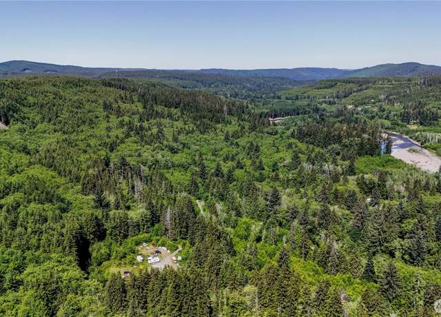 Property at 1884 Dowans Creek Rd, Forks, WA 98331, 1 bed, 1 bath