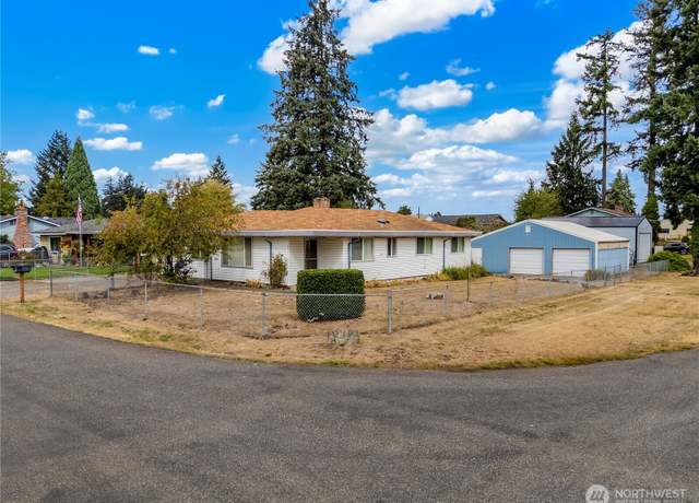 Property at 853 141st St S, Tacoma, WA 98444, 4 beds, 1.5 baths