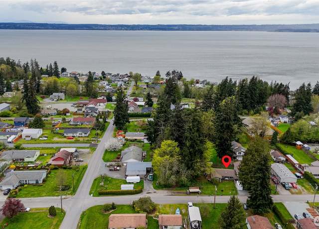 Property at 18826 94th Dr NW, Stanwood, WA 98292, 4 beds, 3 baths