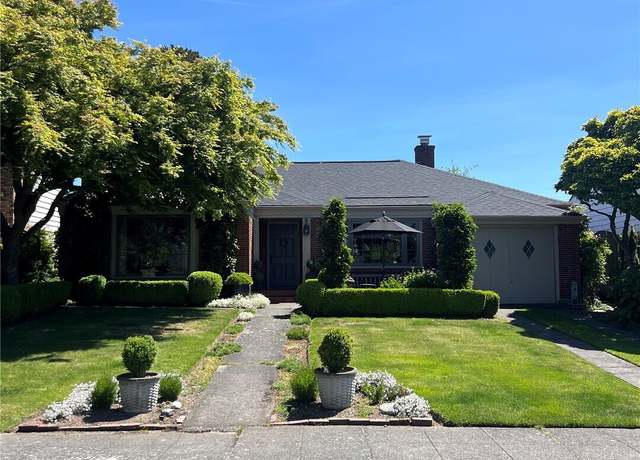 Property at 2618 40th Ave W, Seattle, WA 98199, 2 beds, 2 baths