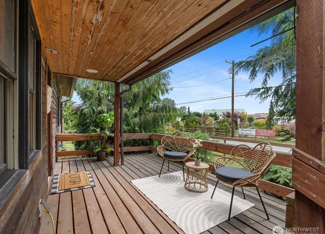 Property at 12109 Old Snohomish Monroe Rd, Snohomish, WA 98290, 3 beds, 1 bath