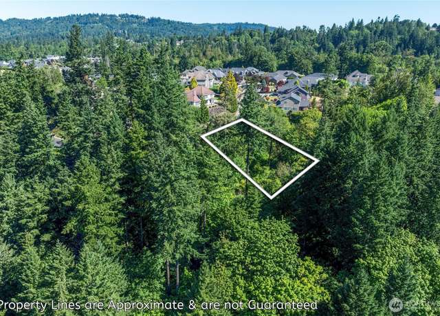Property at 14 Forest Hills Ests, Longview, WA 98632