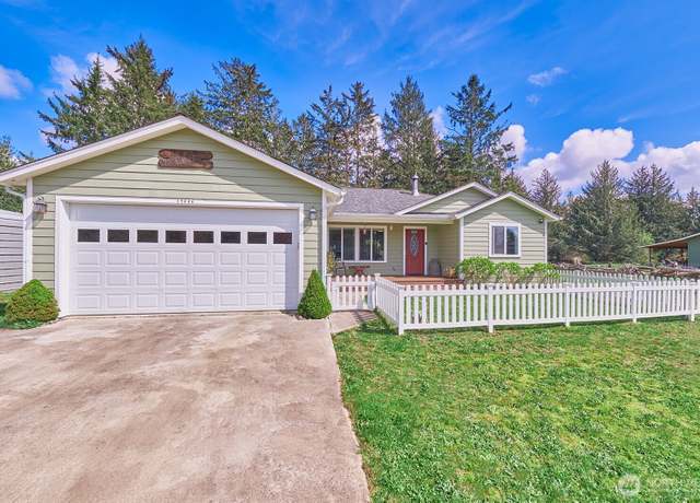 Property at 25646 Z St, Ocean Park, WA 98640, 3 beds, 2 baths